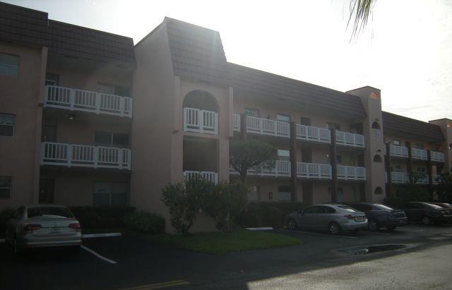 9541 Sunrise Lakes Blvd #110