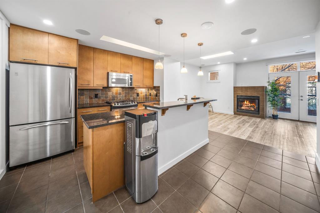 MLS# 241865457