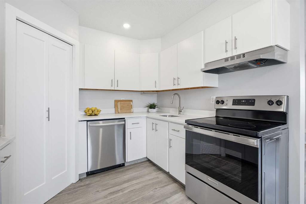 MLS# 241894357