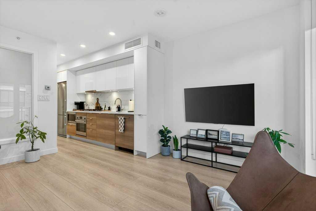 MLS# 242168877