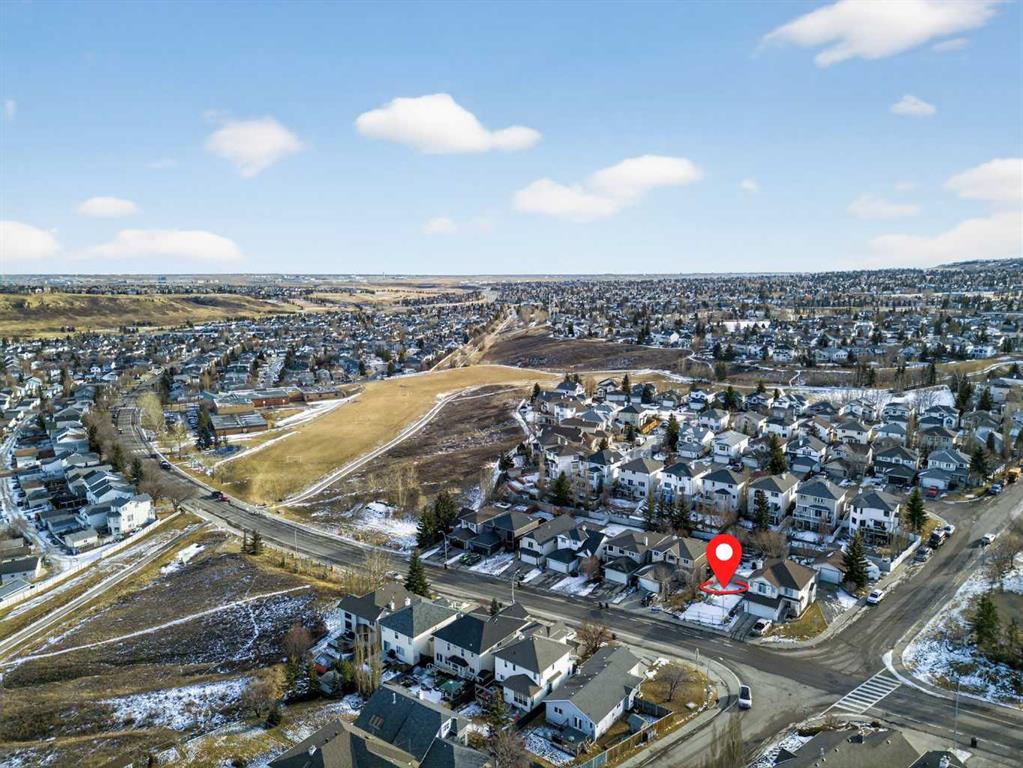 MLS# 242816382