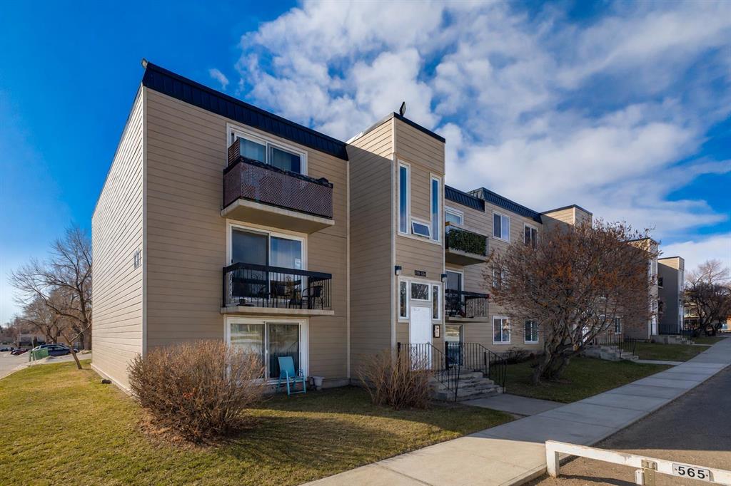 MLS# 242245305
