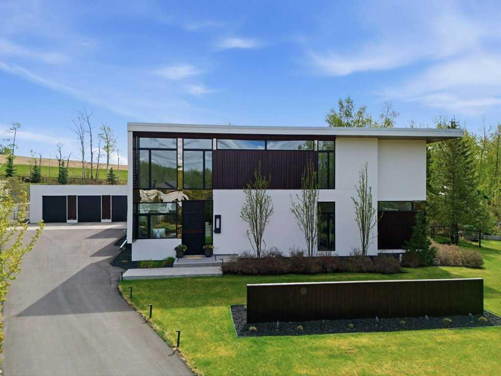 MLS# 242582989