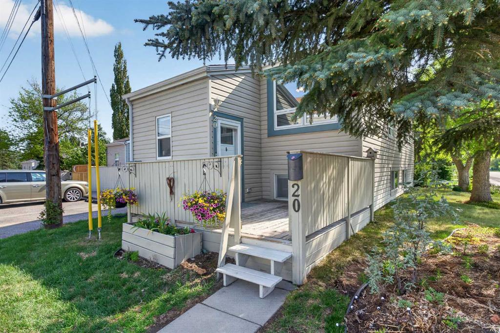 MLS# 242800976
