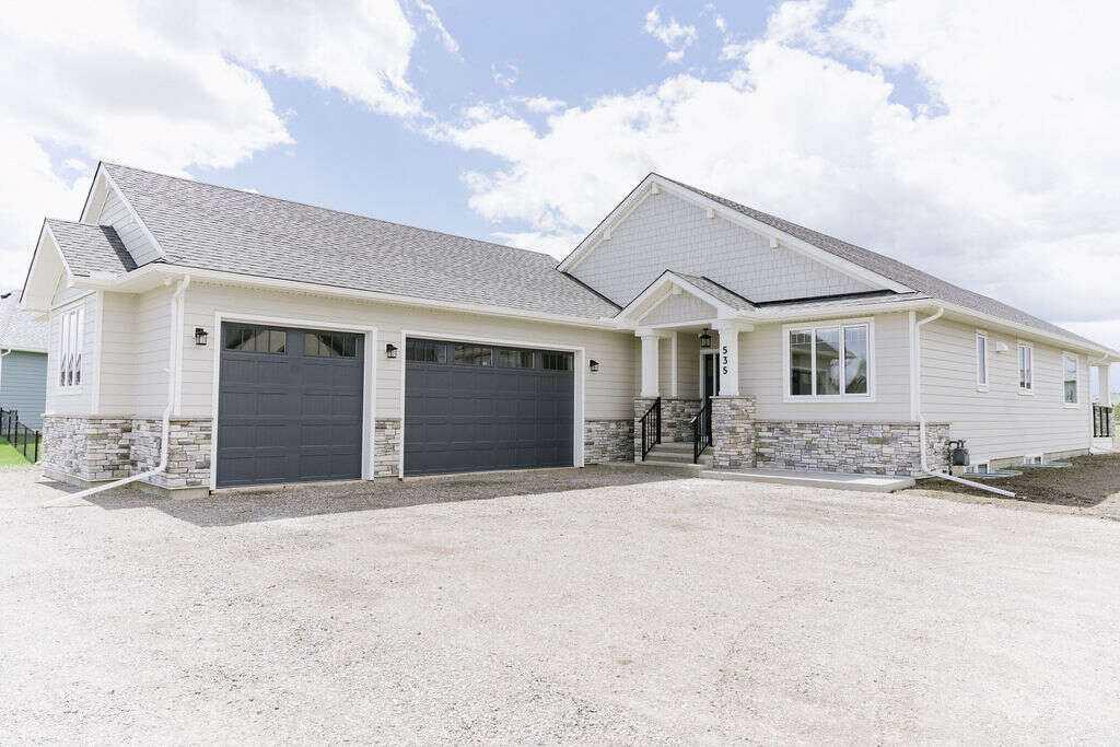 MLS# 242576051