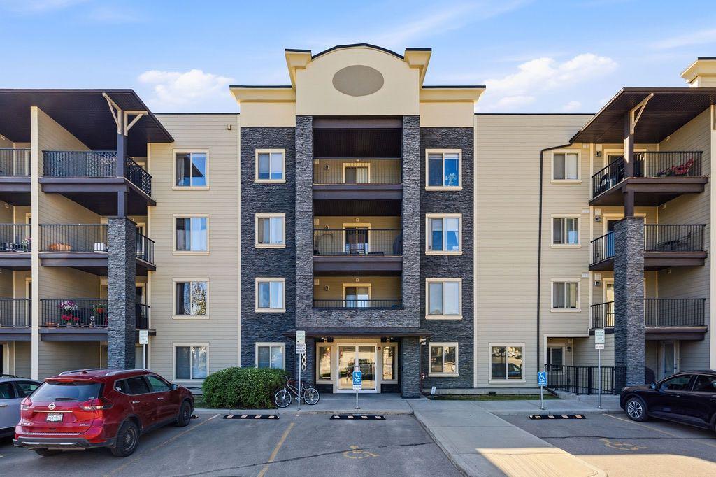 MLS# 242795960