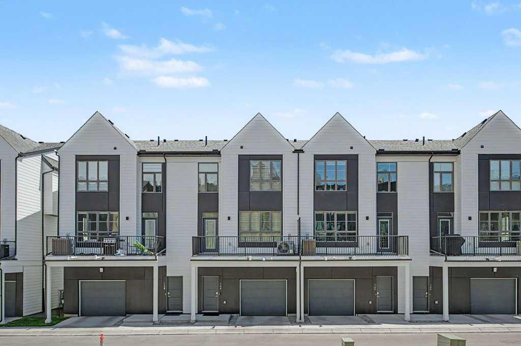 MLS# 242881367