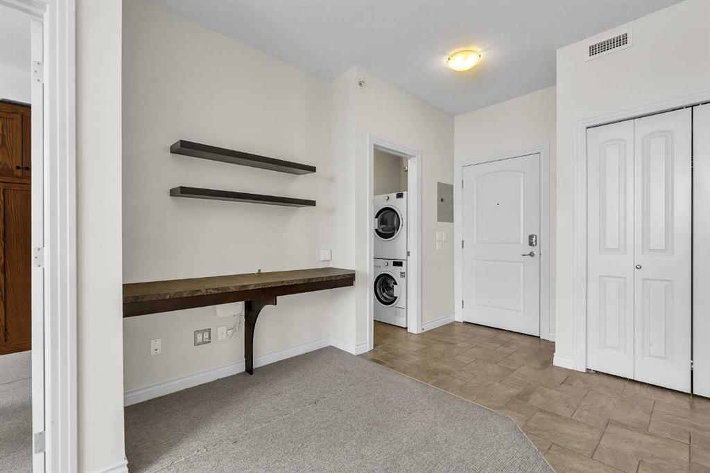 MLS# 242890397