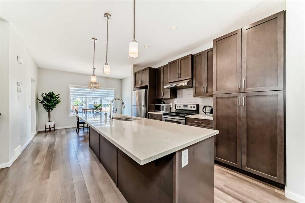 MLS# 242950701