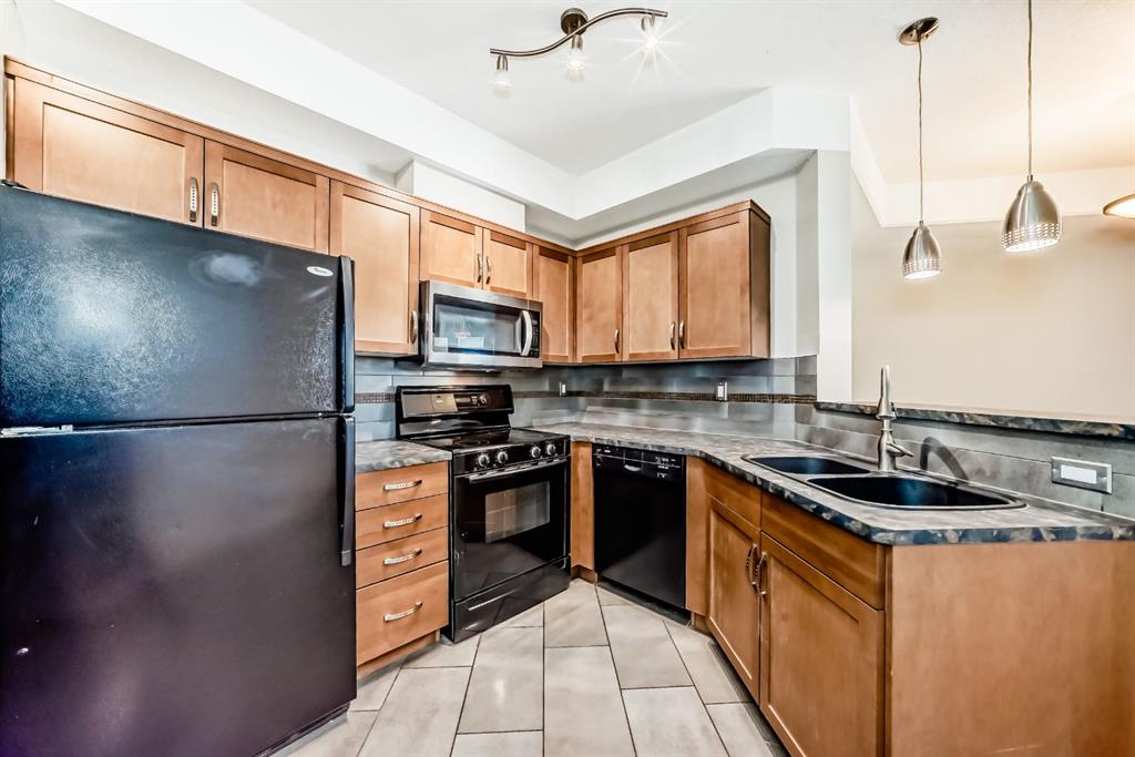MLS# 243066148