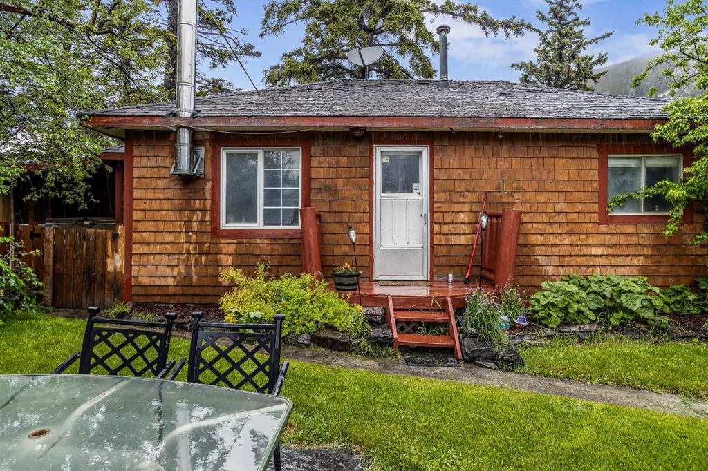 MLS# 243533903