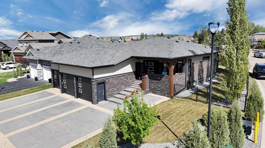 MLS# 243704628
