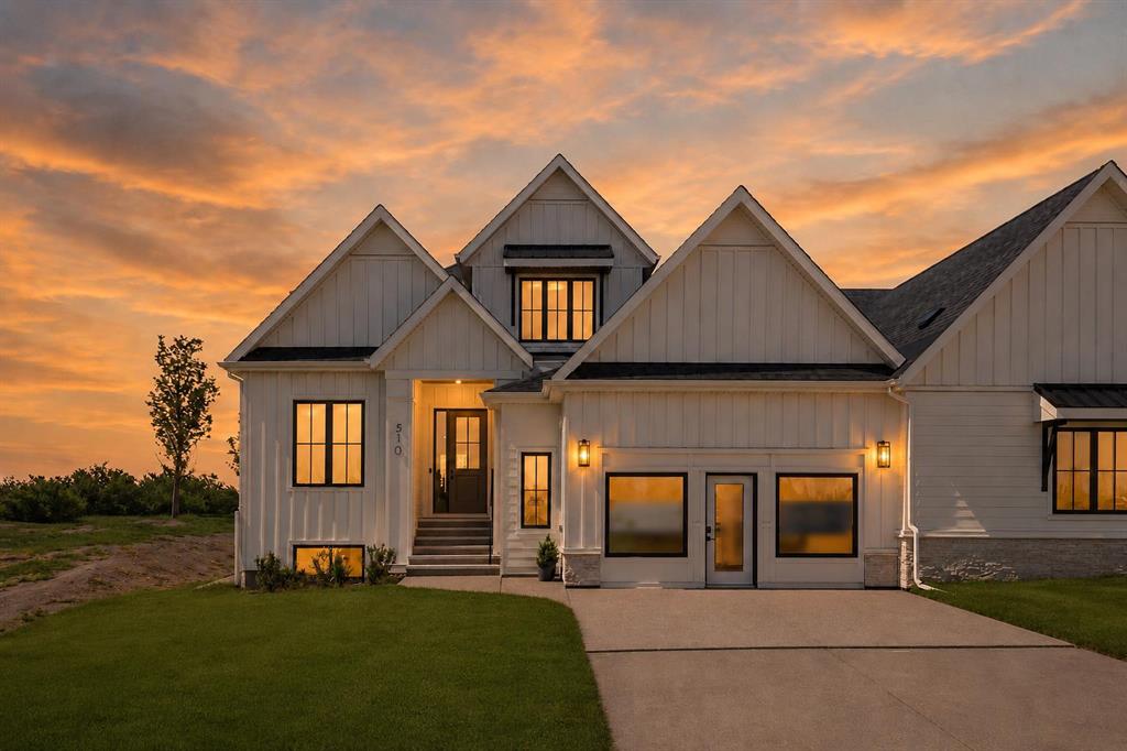 MLS# 243825818