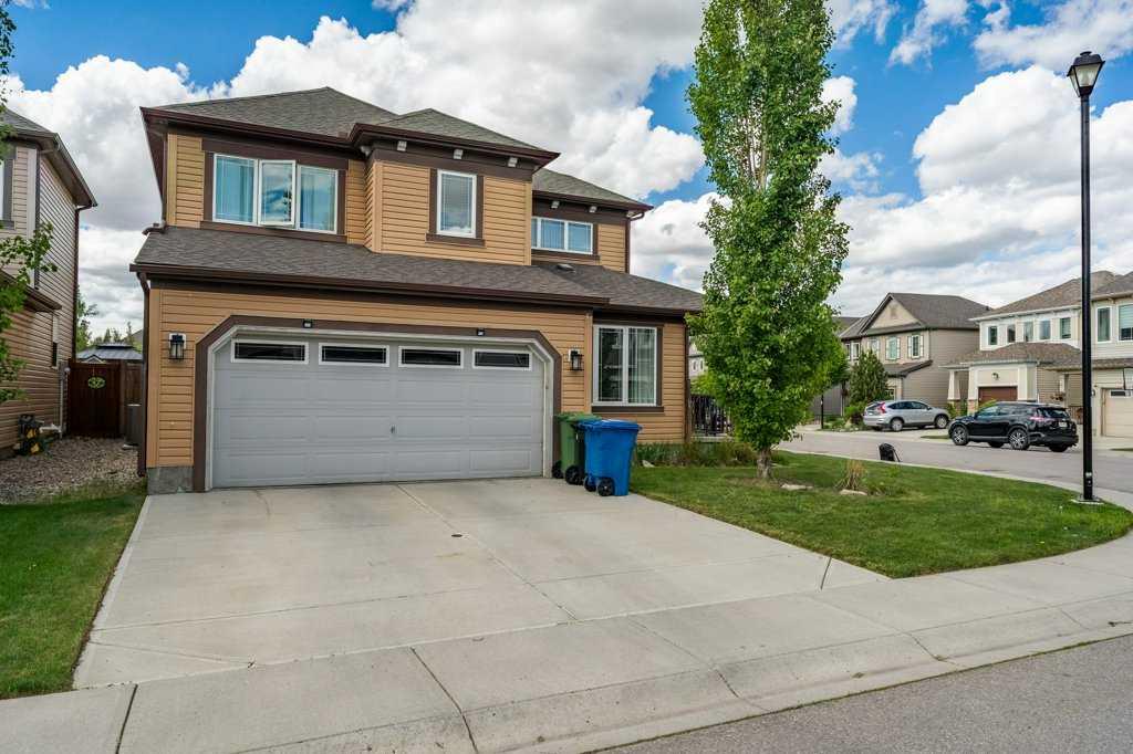 MLS# 243851911