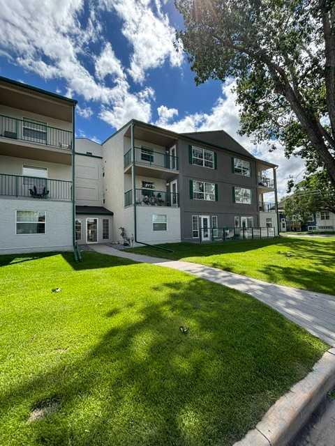 MLS# 243899617