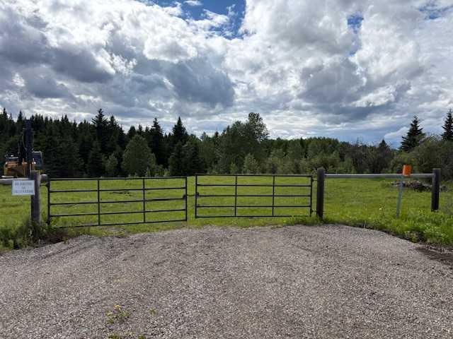 MLS# 243871472