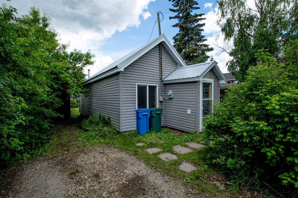 MLS# 244043639