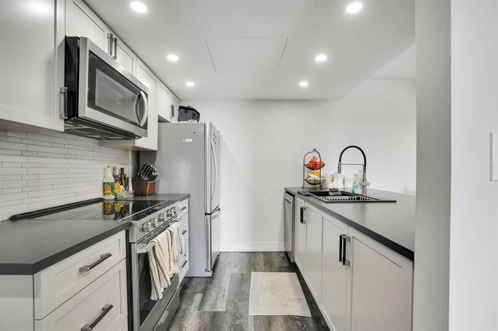 MLS# 243987848
