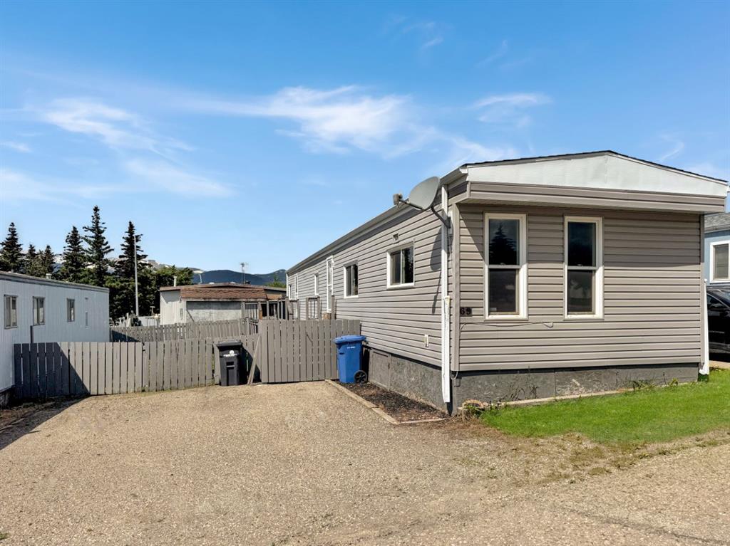 MLS# 244191587