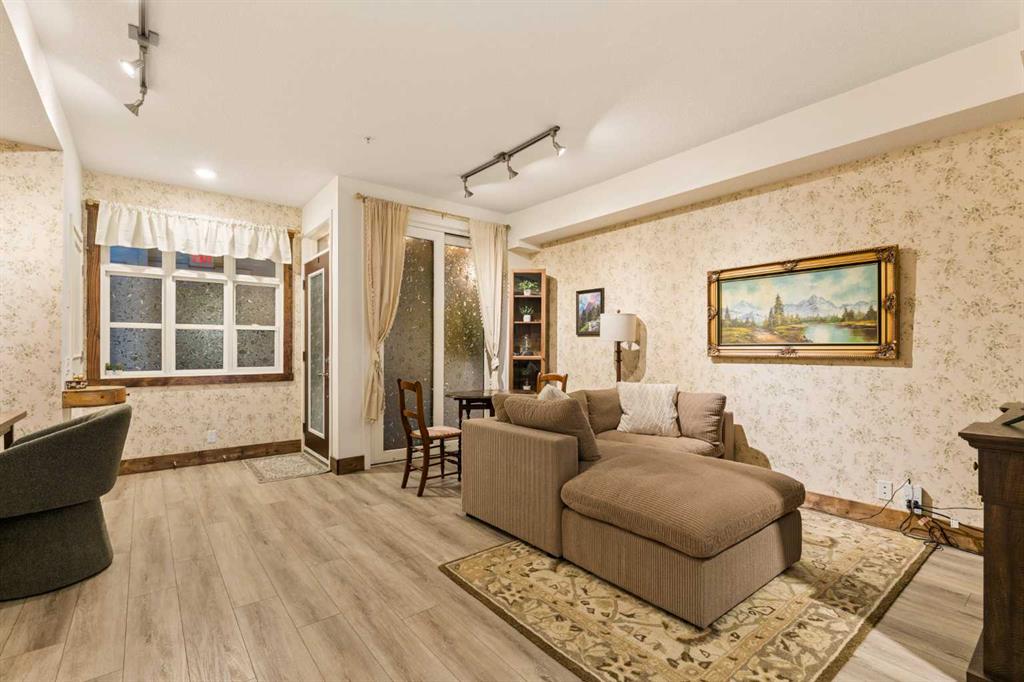 MLS# 244182964