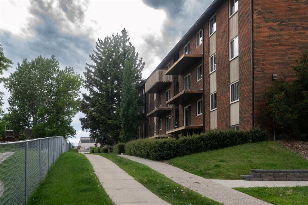 MLS# 244141552