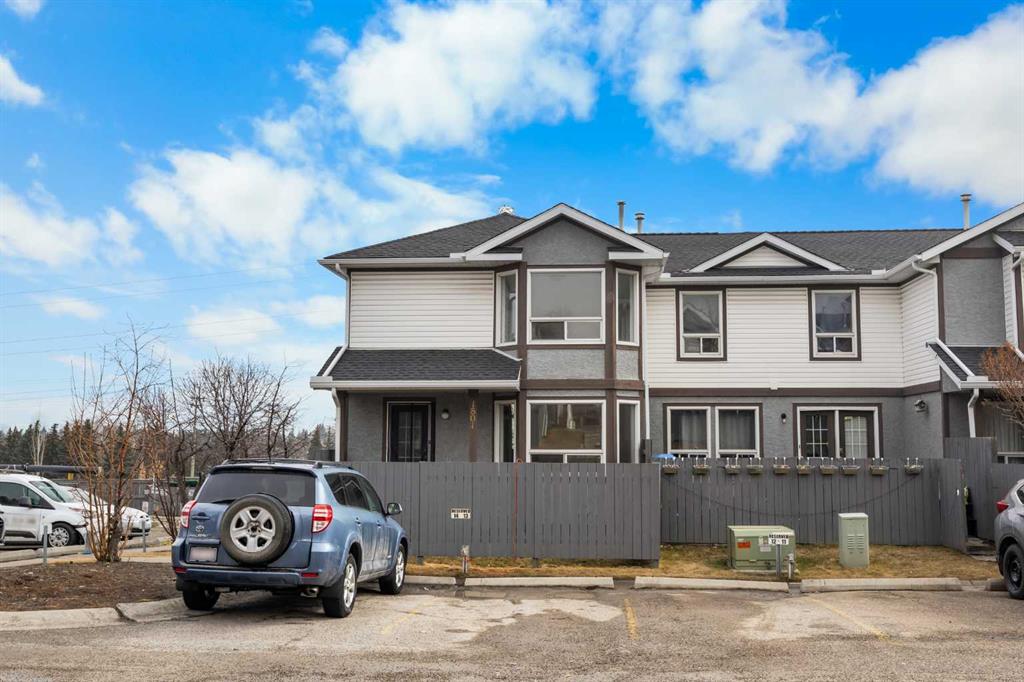MLS# 244125383