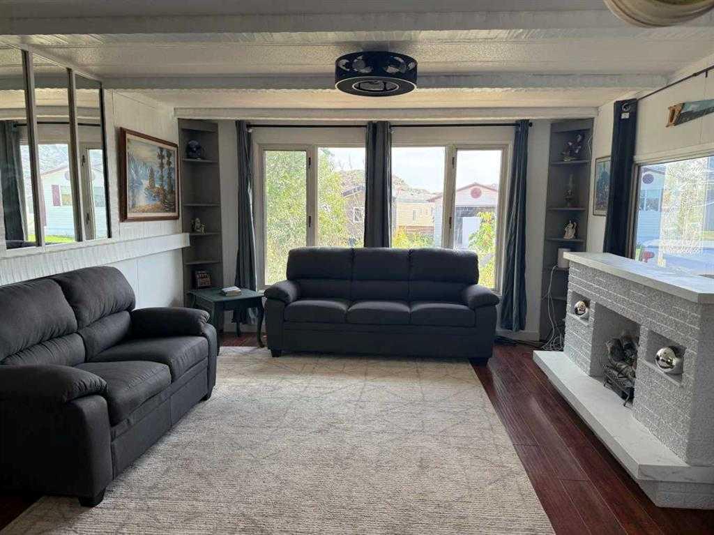 MLS# 244240053