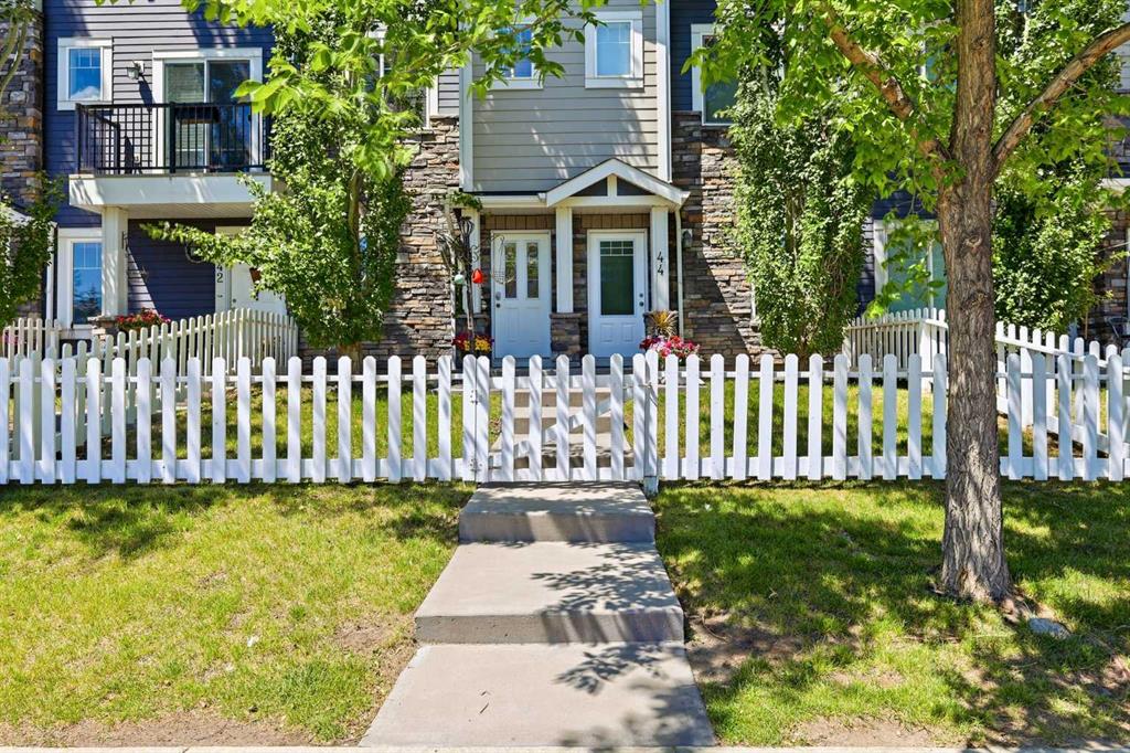 MLS# 244254205