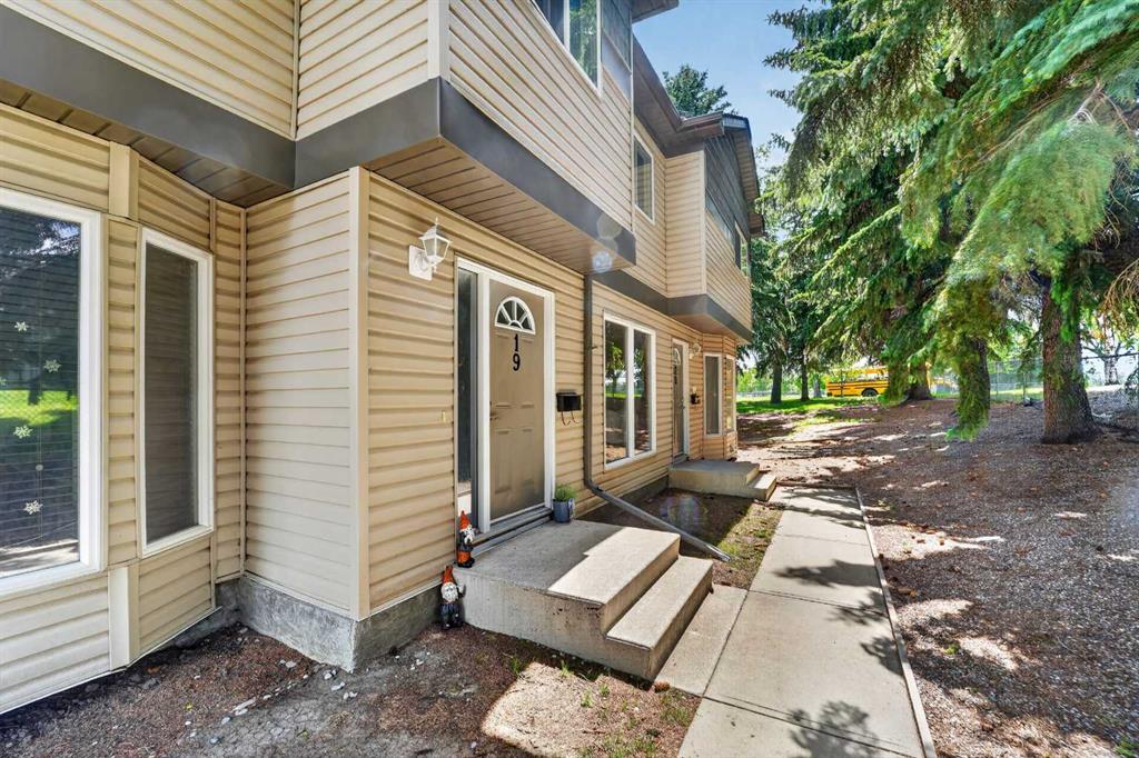 MLS# 244832934