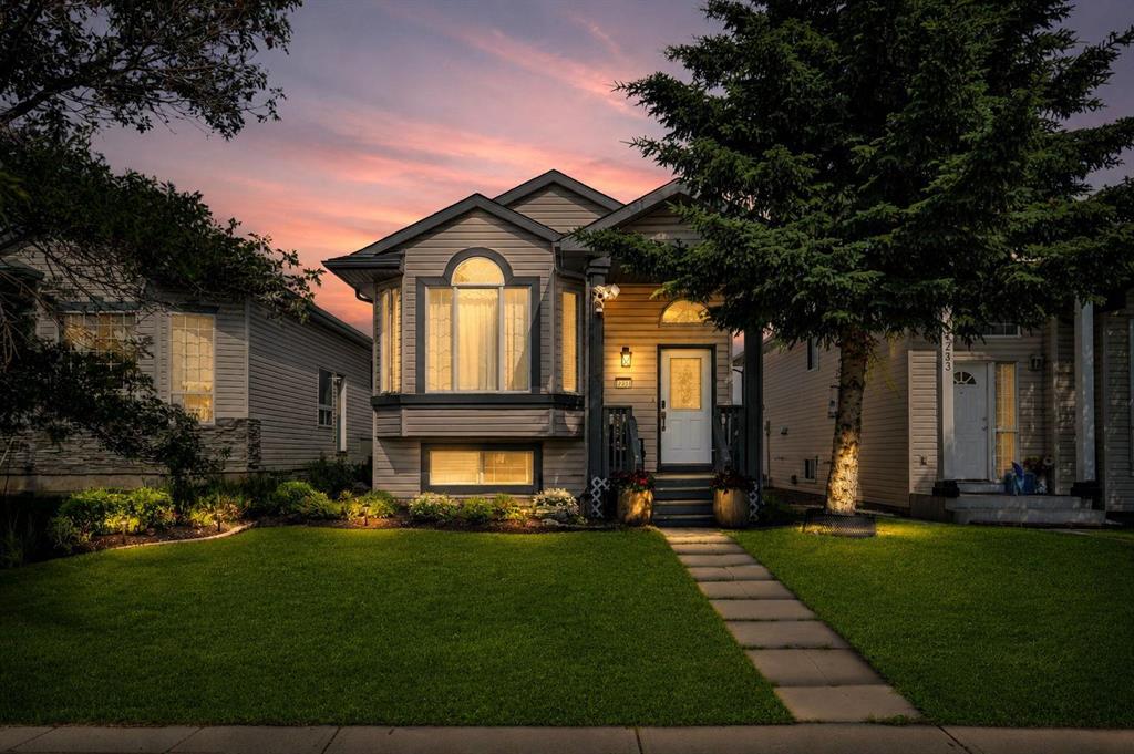 MLS# 245087752