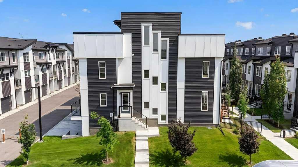 MLS# 245218758