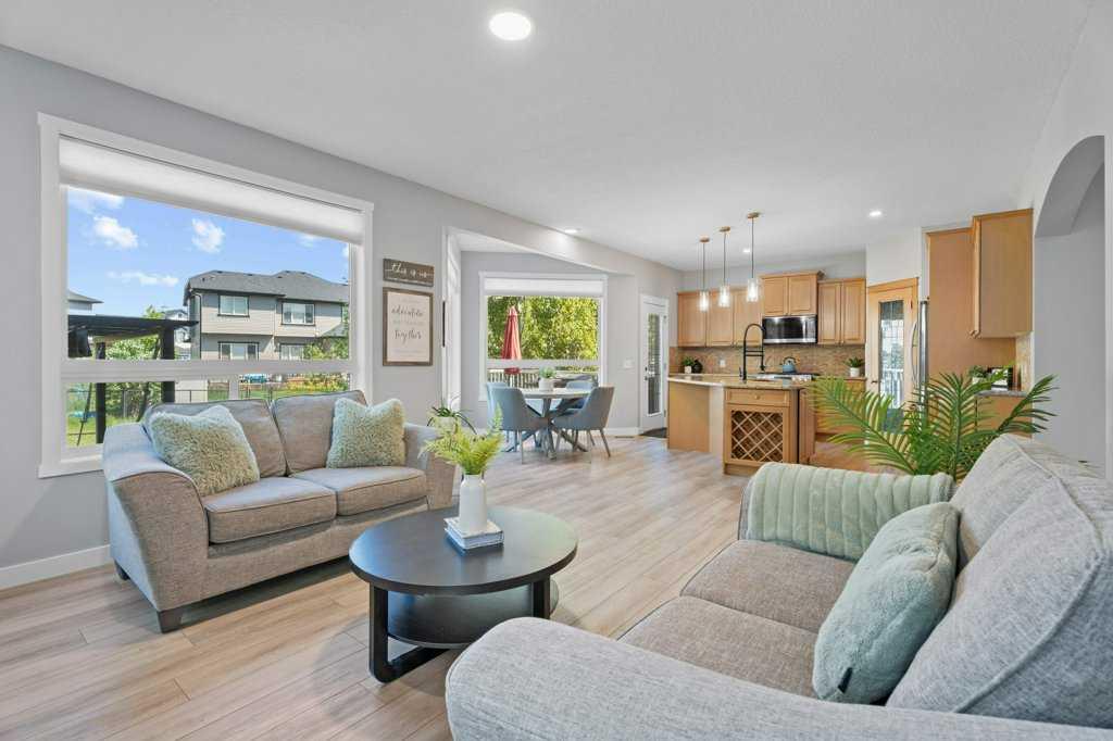 MLS# 245707958
