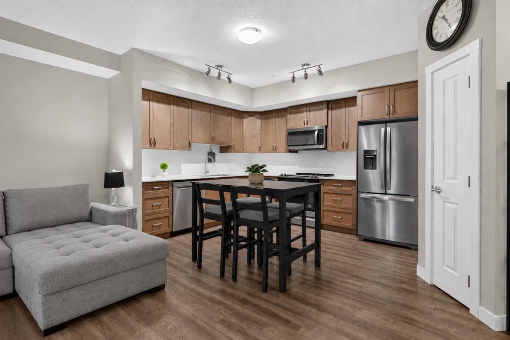 MLS# 245864201