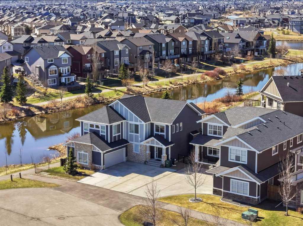MLS# 245889123