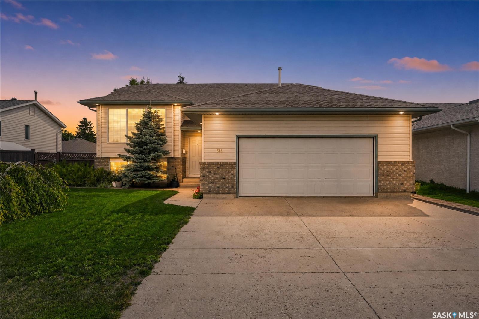 518 Peterson CRESCENT