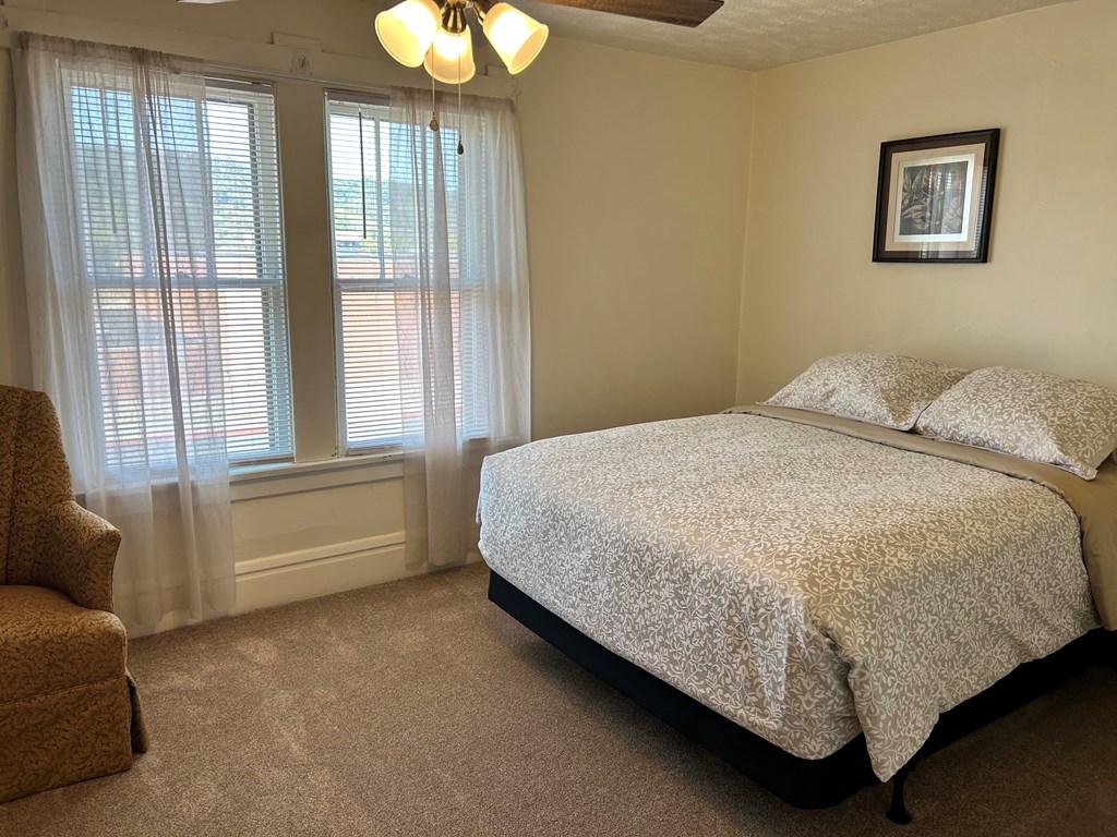 Gallery Image 17