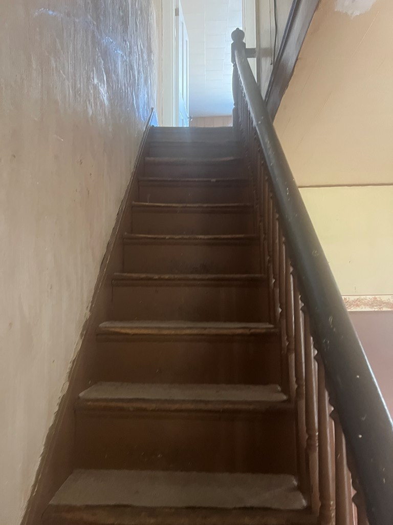 Gallery Image 18