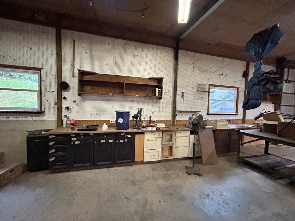 Gallery Image 41