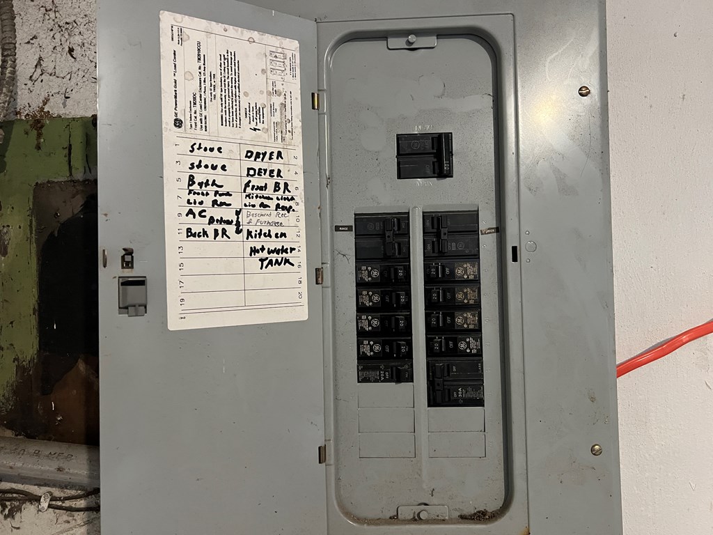 Gallery Image 14