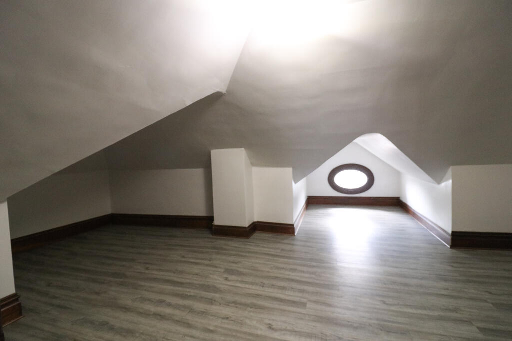 Gallery Image 30