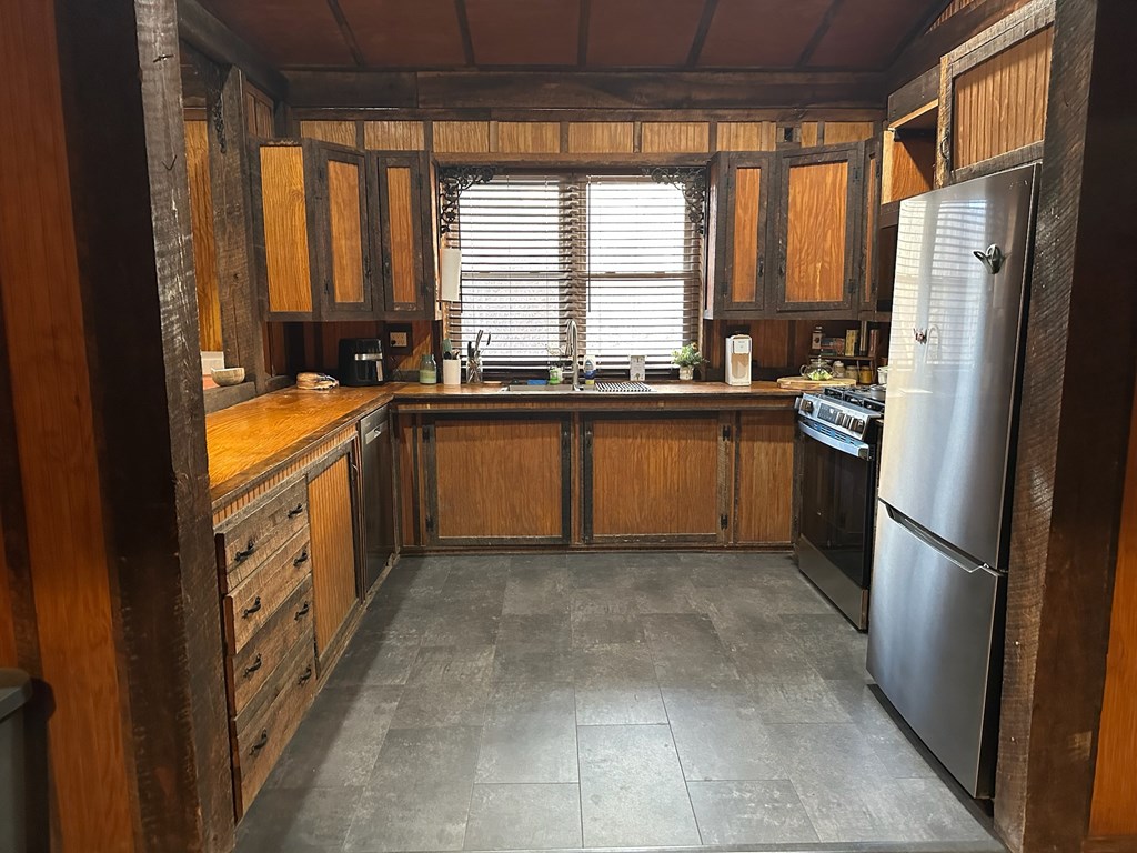 Gallery Image 12