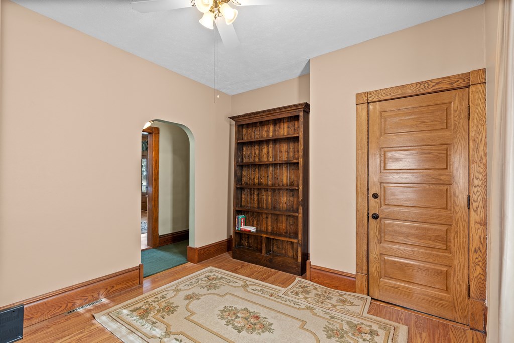 Gallery Image 13