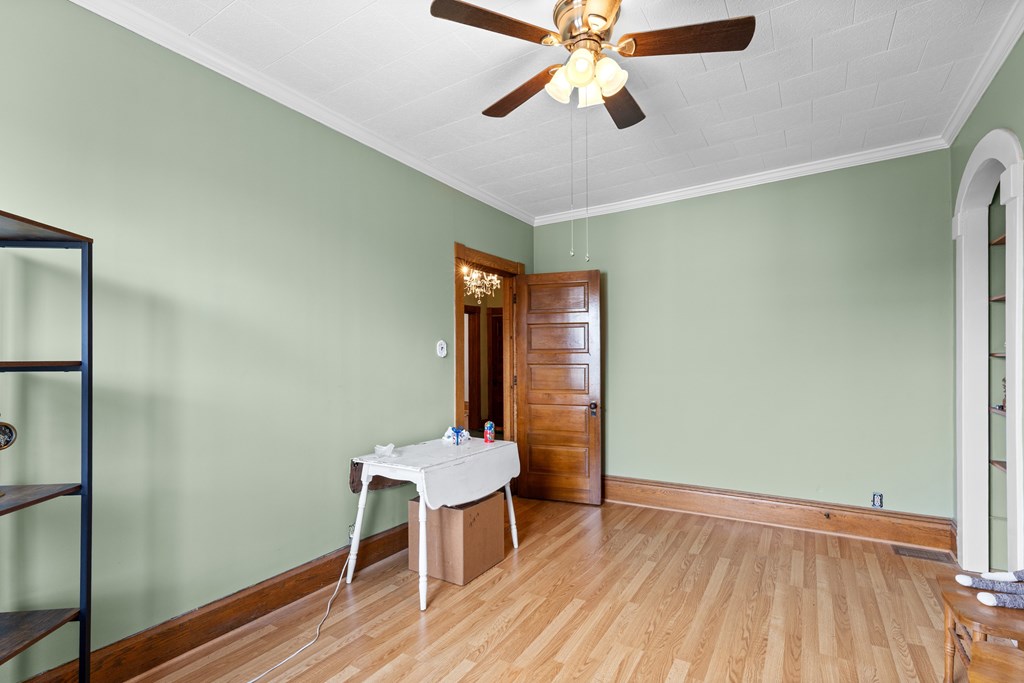 Gallery Image 18