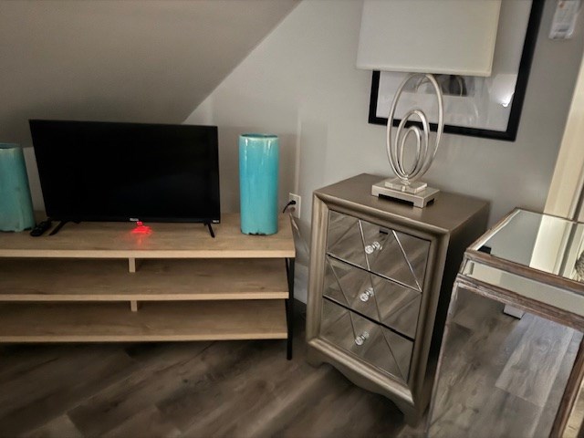 Gallery Image 32