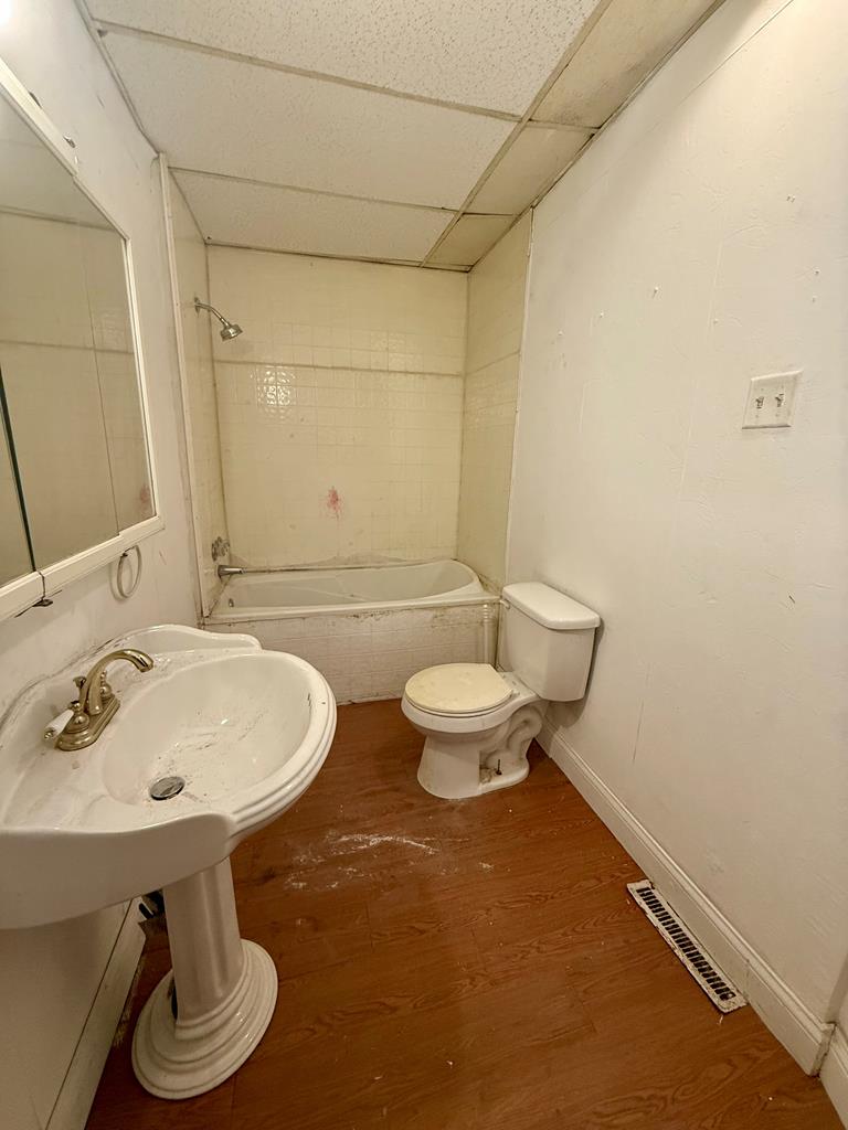 Gallery Image 8