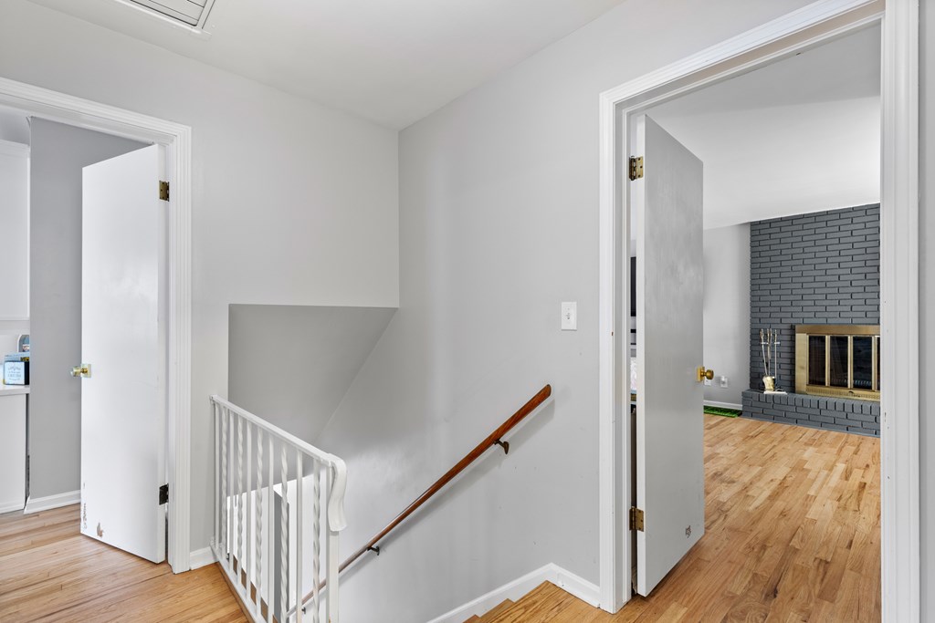 Gallery Image 19