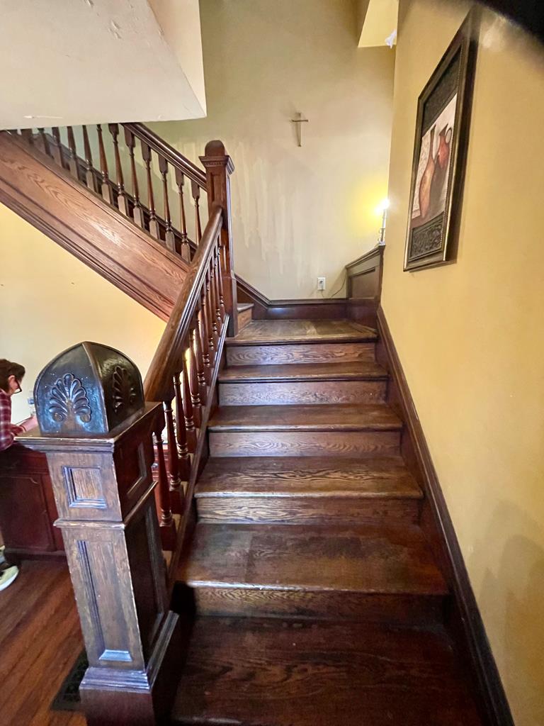 Gallery Image 16