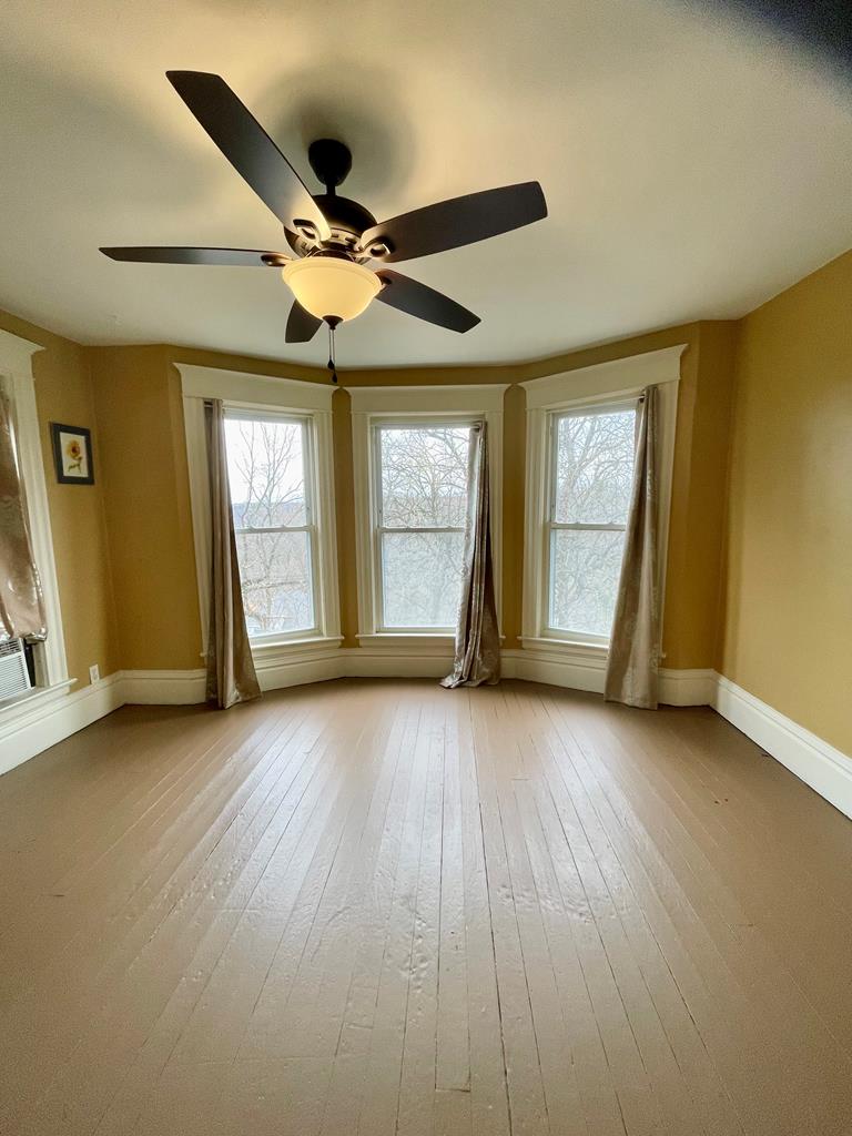 Gallery Image 19