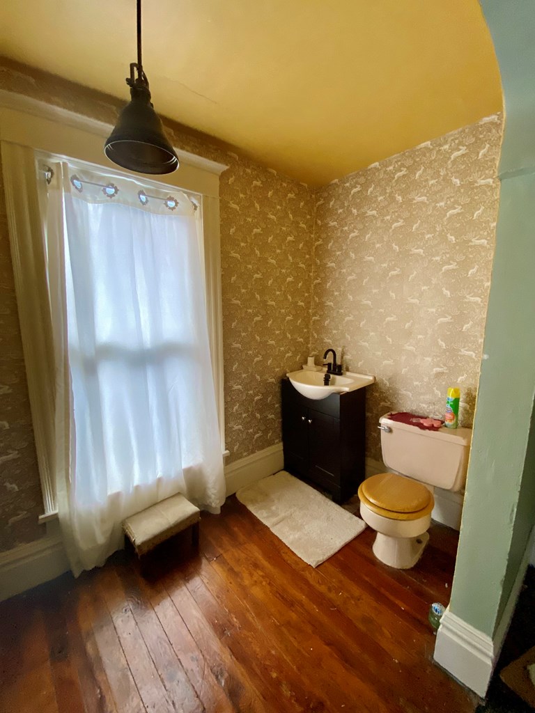 Gallery Image 28