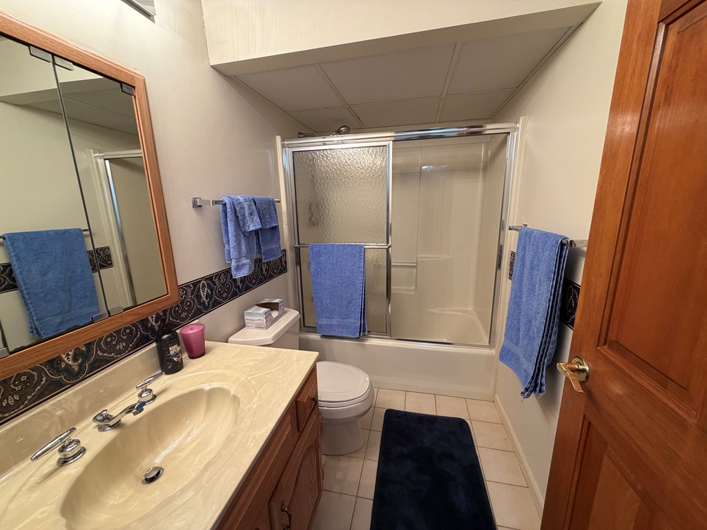 Gallery Image 76